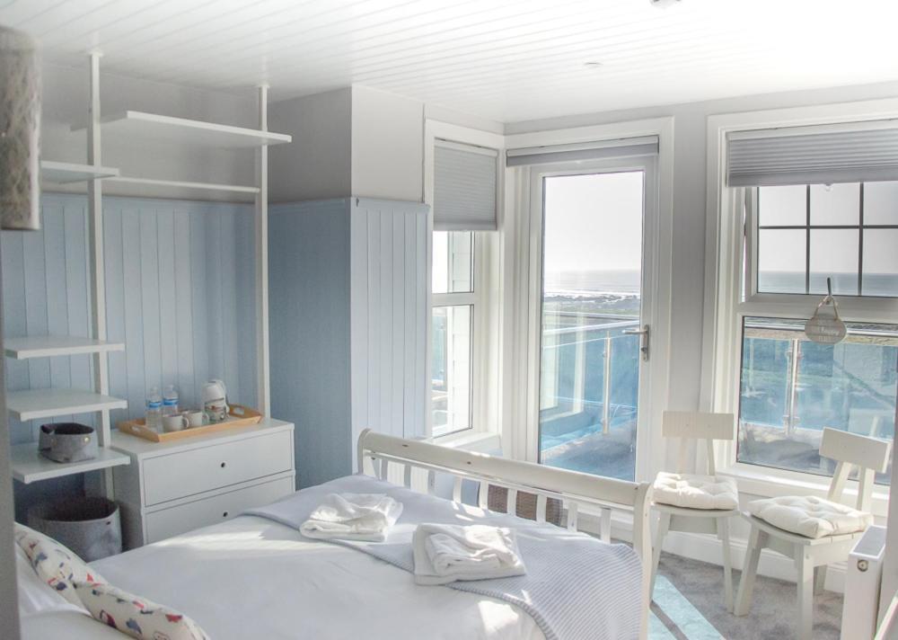 The Bay View Inn Бюд Екстериор снимка