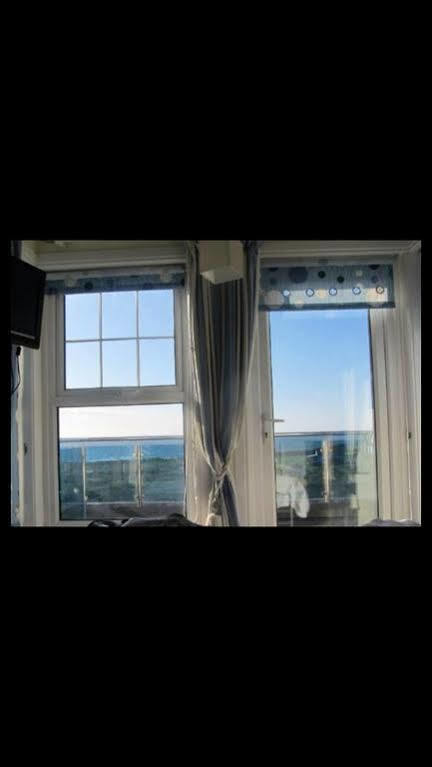 The Bay View Inn Бюд Екстериор снимка
